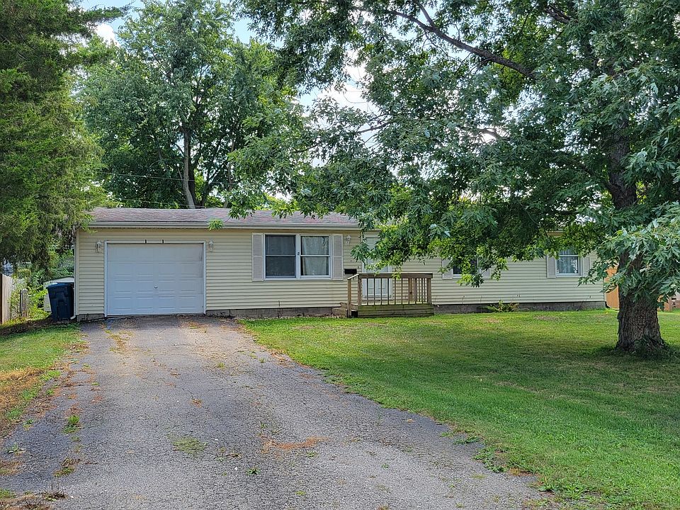 117 W 1st St, Minonk, IL 61760 Zillow