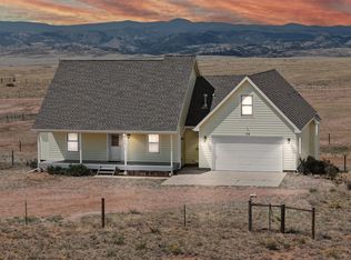 176 Chuckwagon Ln, Livermore, CO 80536
