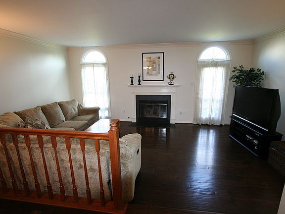 Living Rm. w/ Gas Fireplace