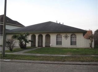7031 Dorchester St, New Orleans, LA 70126