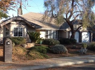 2568 Sandell Ave, Kingsburg, CA 93631
