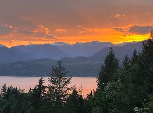 305 Dewatto Rd W, Seabeck, WA 98380