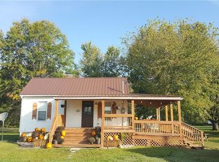 1636 W Main St, Grafton, IL 62037