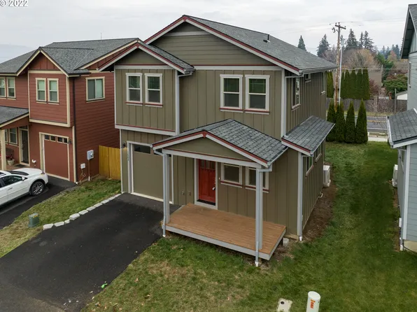 1605 Stella Ln, Hood River, OR 97031