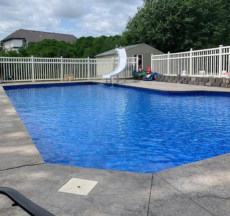 1st image of 1215 Hacienda Ln