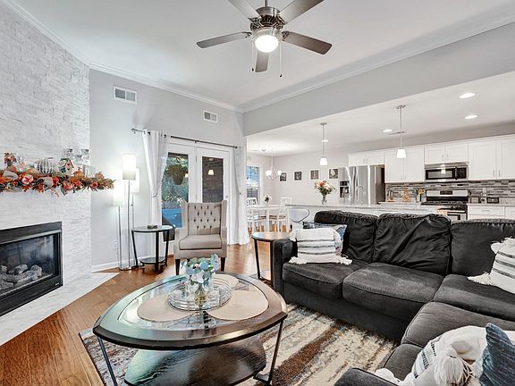 4th image of 3420 Carahills Ln