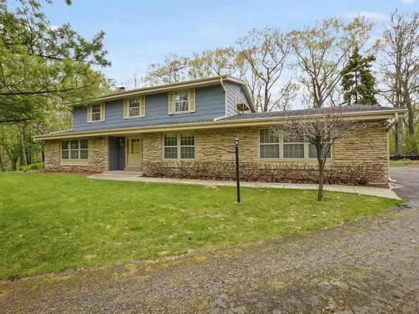 W307N7172 Club COURT, Hartland, WI 53029