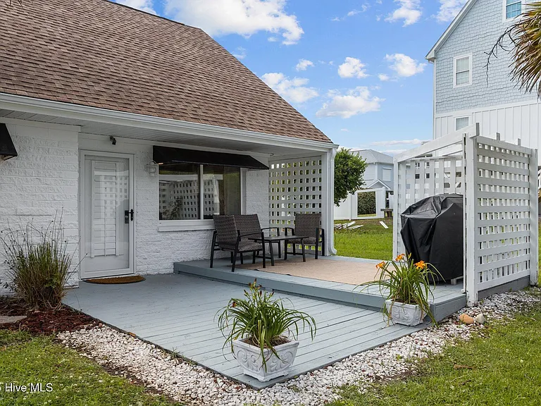 125 Pelican Dr — Photo 4
