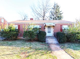 5227 Hearthstone Rd NW, Roanoke, VA 24012