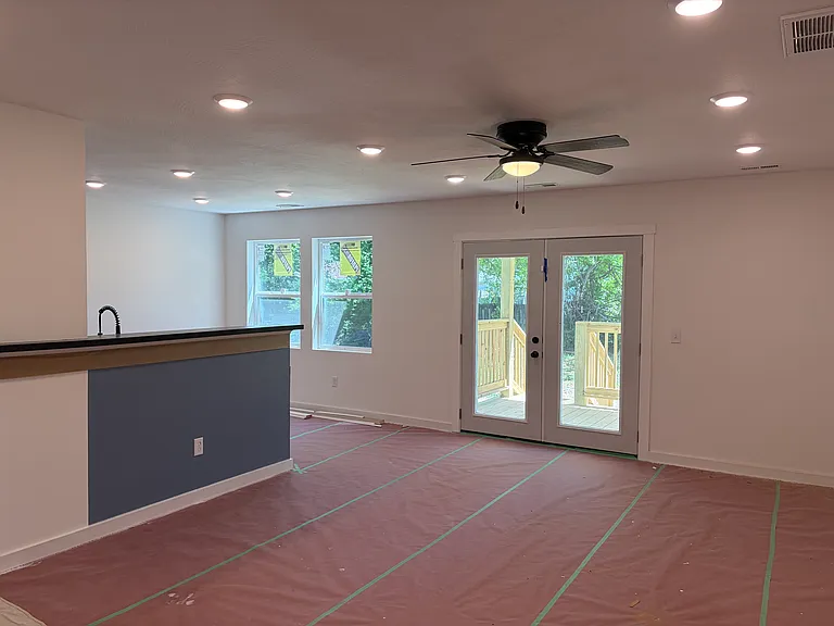 1436 N Ethyl Ave — Photo 2