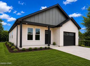 5663 Maude Rd, Panama City, FL 32404