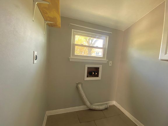 5th image of 4520 William Pitt Ln