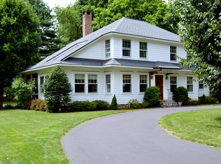 16 Beach Dr, Darien, CT 06820