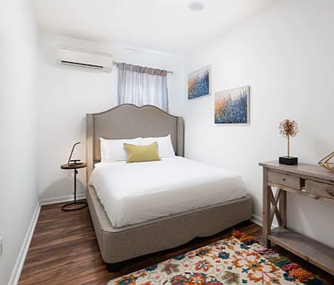 1st image of 432 Audubon Ave #2