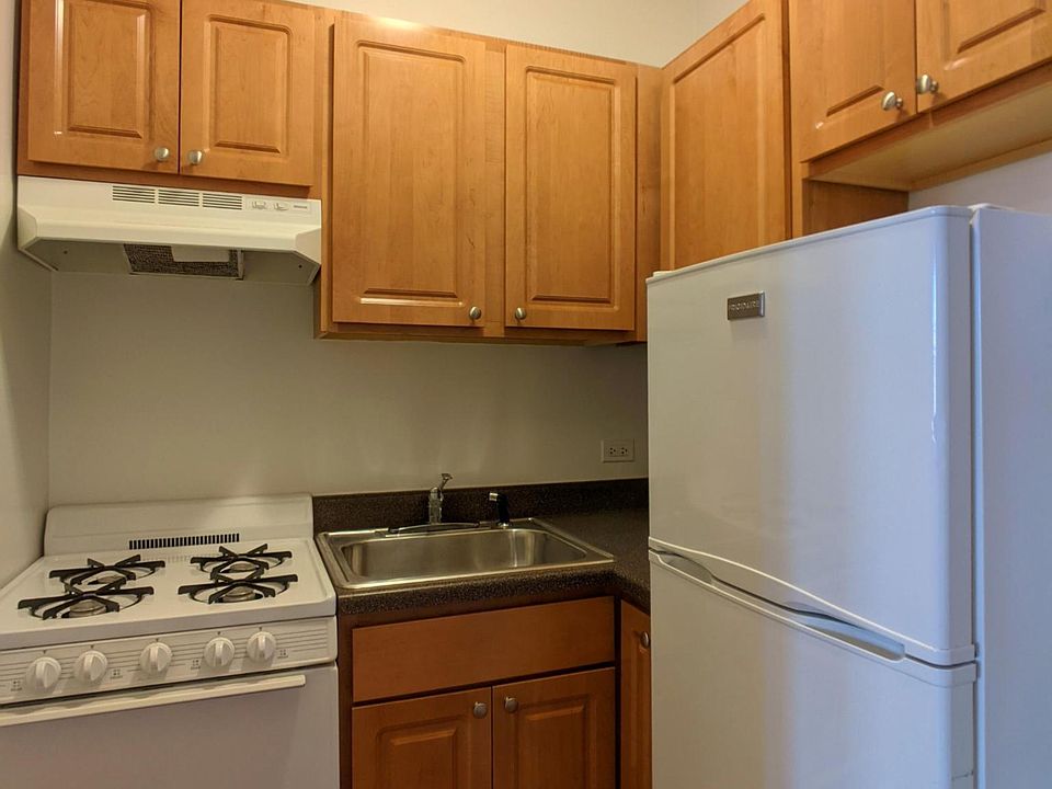 1st image of 1744 N Humboldt Blvd #410