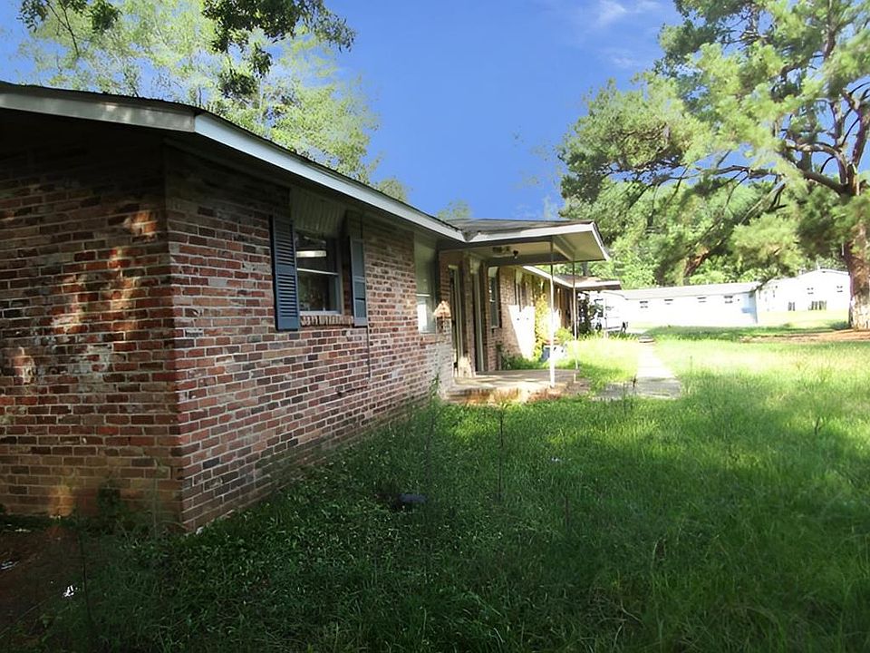 1st image of 758 Terminal Ct