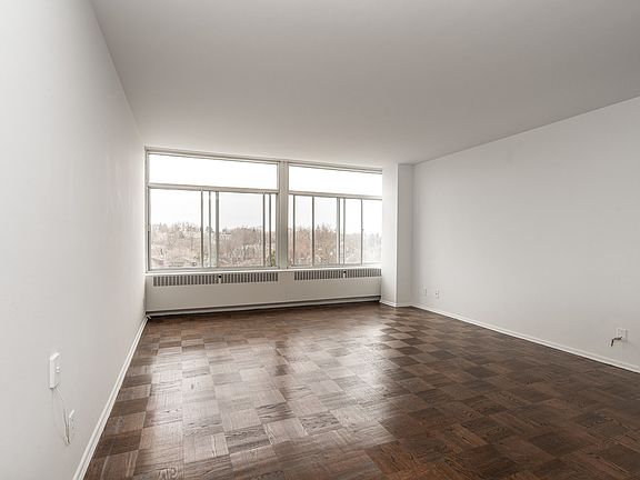 5th image of 240 Oriole Pkwy #369917c9d