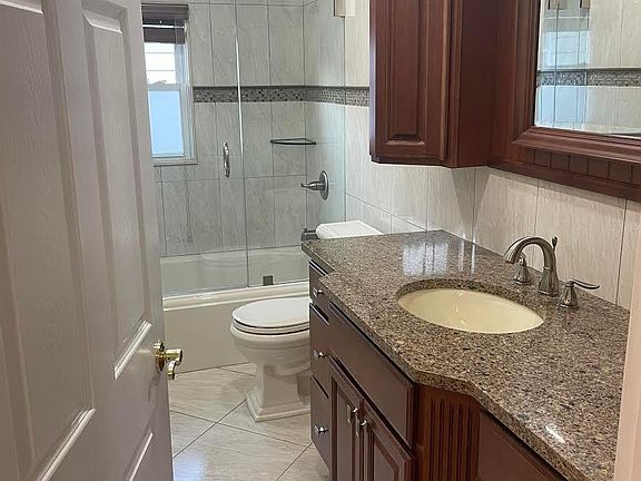 2nd image of 15510 Cohancy St #2