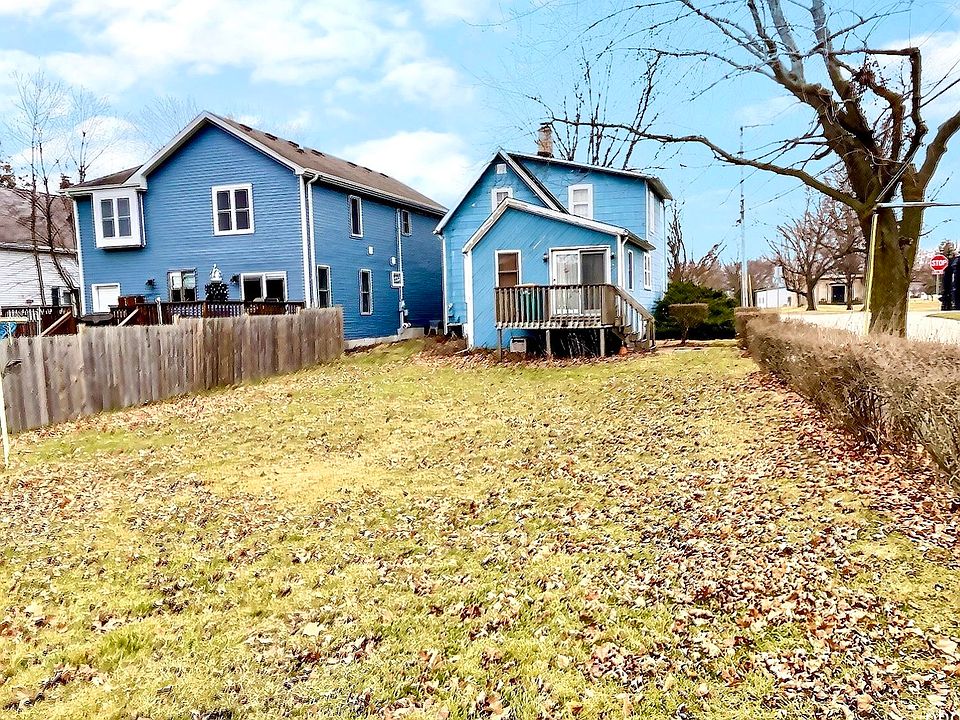 525 Charles St, Sycamore, IL 60178 Zillow