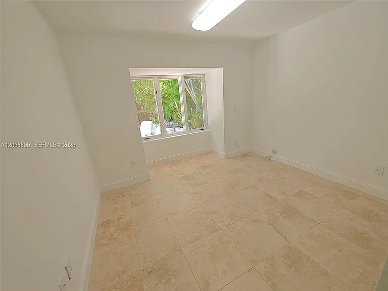 710 Allendale Rd — Photo 45