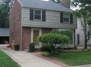 179 McKinley Ave, Grosse Pointe Farms, MI 48236