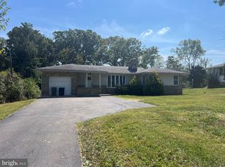 1525 Woodcliff Ave, Baltimore, MD 21228