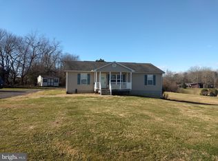 9372 Stonegate Ln, Rhoadesville, VA 22542