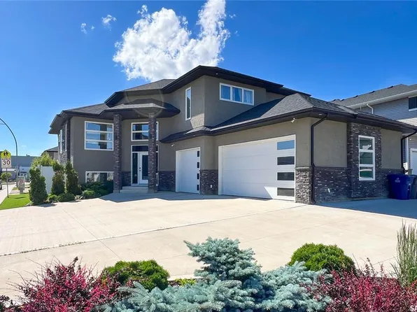 202 Glacial Shores COVE, Saskatoon, SK S7W 0R7