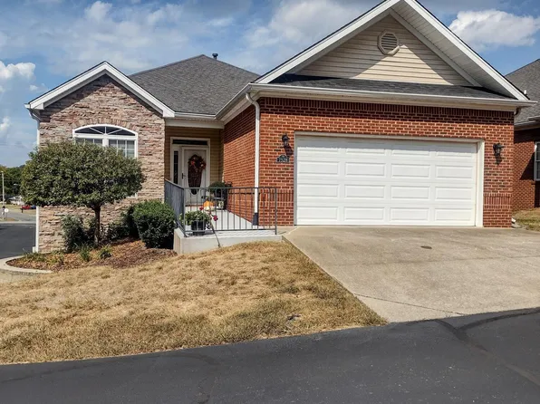 7528 Autumn Pointe Dr, Louisville, KY 40214