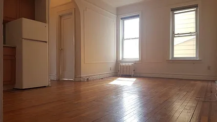 Rented by Alexiou Realty