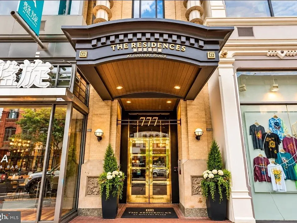 777 7th NW #424