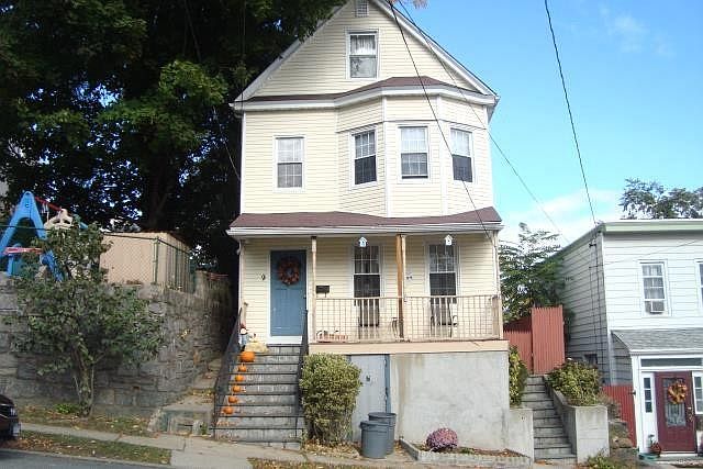 1st image of 9 Wakefield Ave