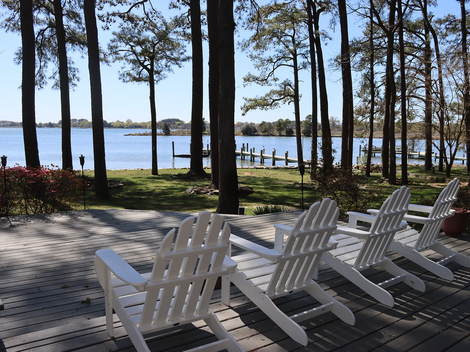 4 bed, 3314 sqft, $8,000 — Photo 1