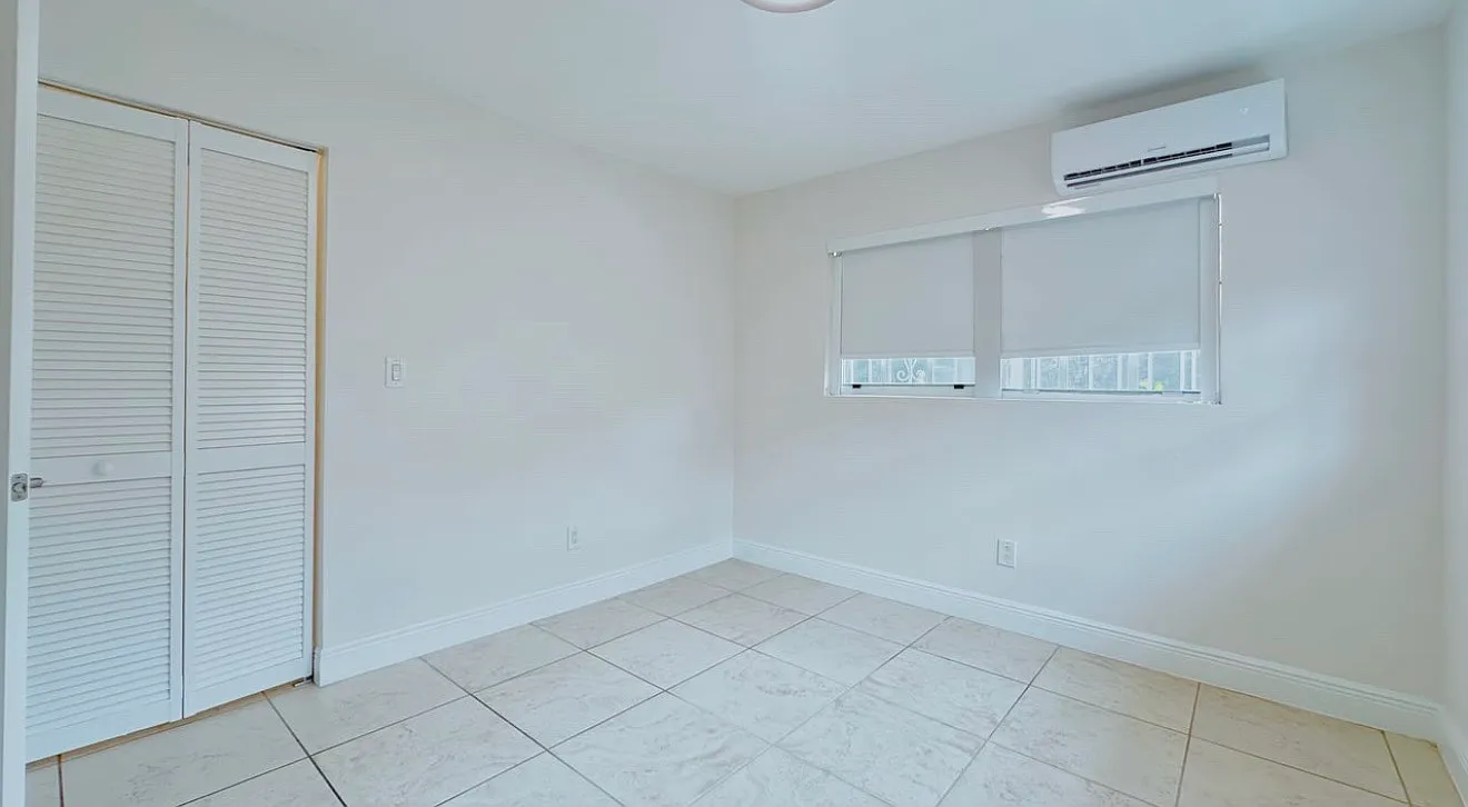 2 bed, 1200 sqft, $2,600 — Photo 4