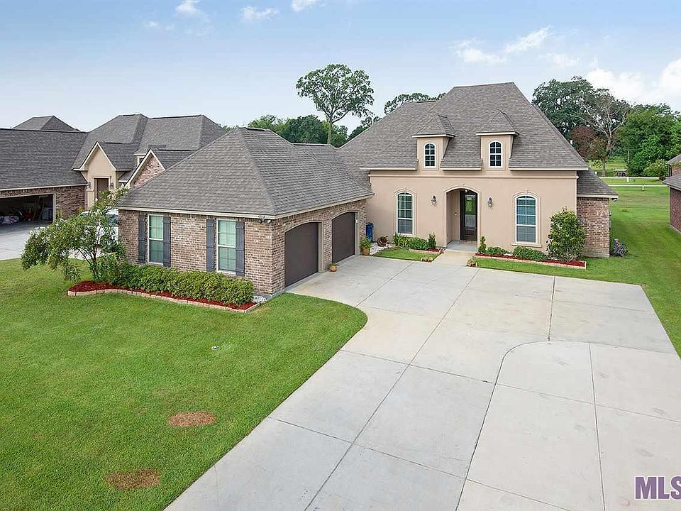 1st image of 13217 Crownridge Dr