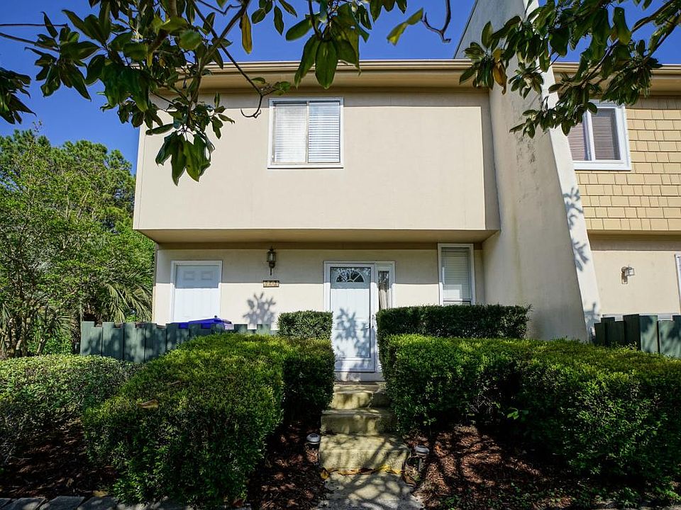 1st image of 1701 Ventura Pl