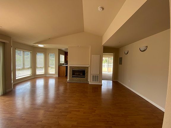 5th image of 3721 Carter Dr