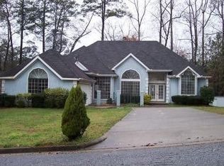1187 Woodmere Dr, Lithonia, GA 30058