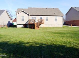 1131 Summit Dr, Shelbyville, KY 40065