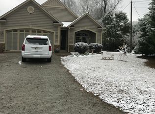 147 Cherokee Ln, Lavonia, GA 30553