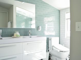 245 Sunset Rd, Ann Arbor, MI 48103