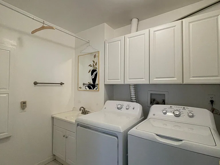 13813 Mustang Hill Ln — Photo 13
