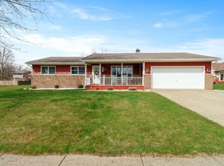 337 Woodbridge Dr, Lowell, IN 46356