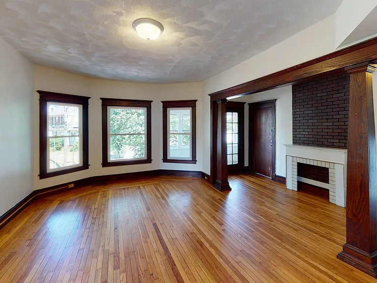 252 Goffe Ter — Photo 14