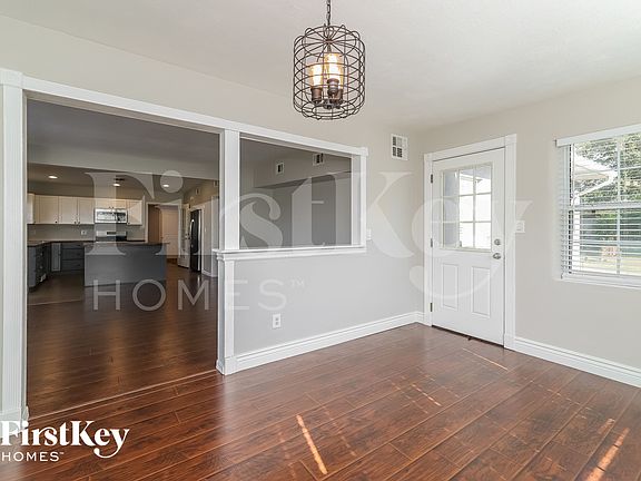4th image of 1501 Berwyn Rd