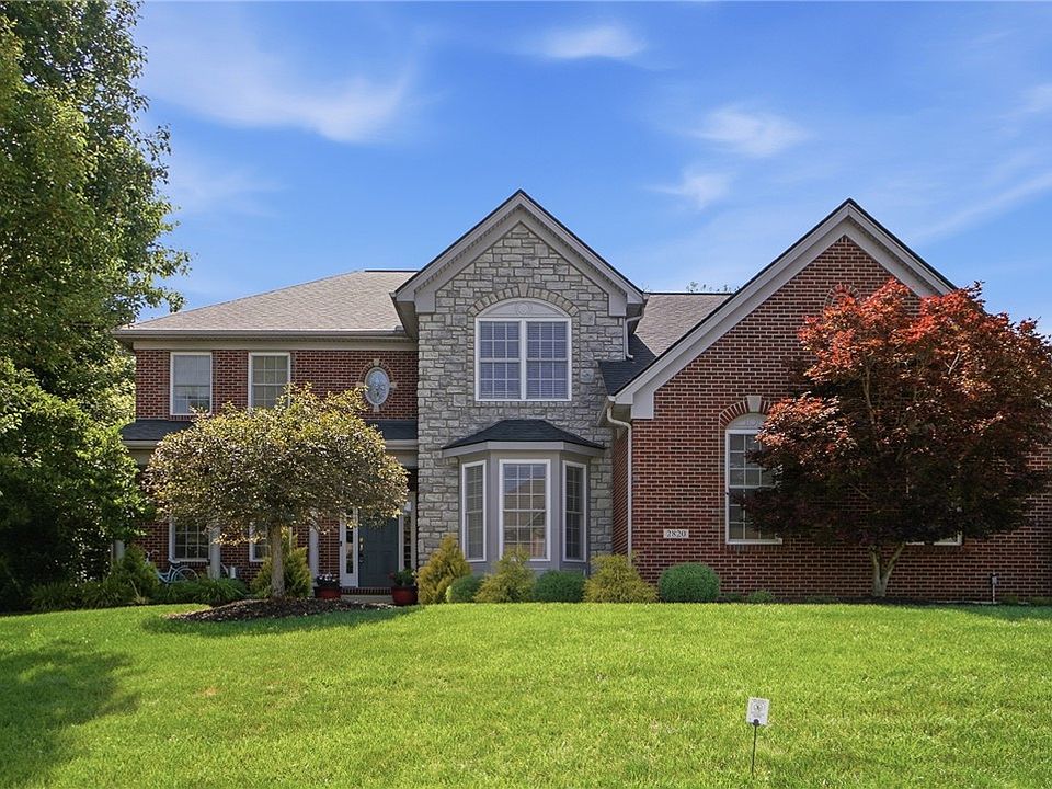 1st image of 2820 Arbor Pointe Dr