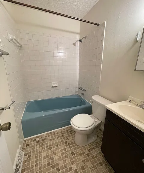 25 Dogwood Ct #C — Photo 8