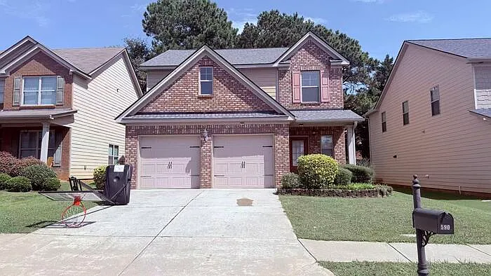 590 Summerstone Ln
