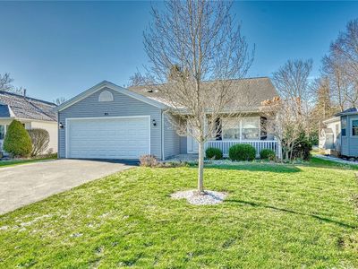 95 Freedom Pond Ln, North Chili, NY, 14514