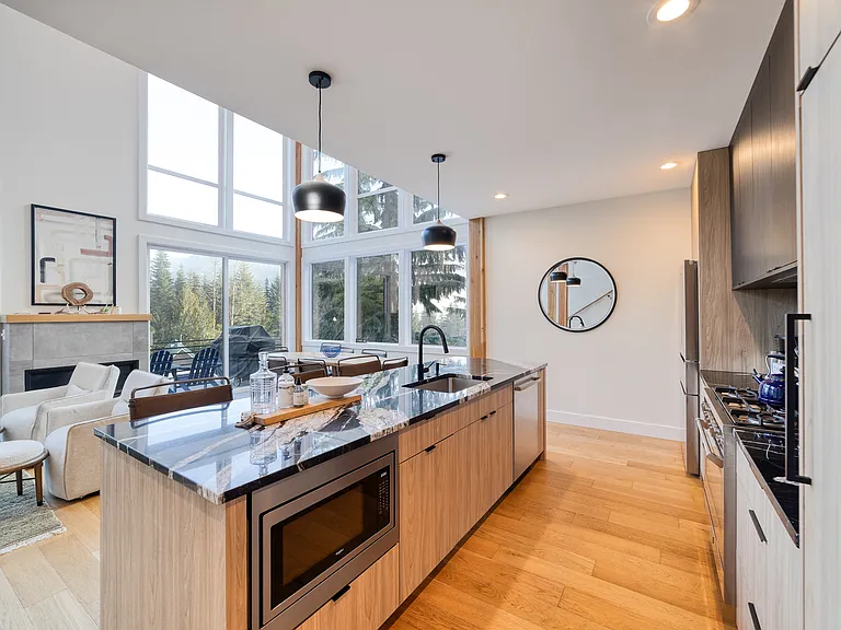 340 Snoqualmie Dr — Photo 33